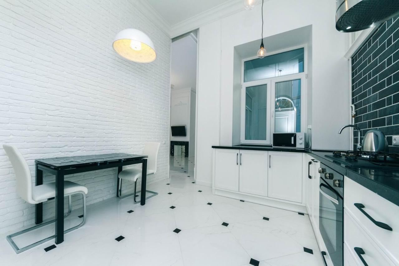 Vip Near Premier Palace & Arena City Kiev Ngoại thất bức ảnh