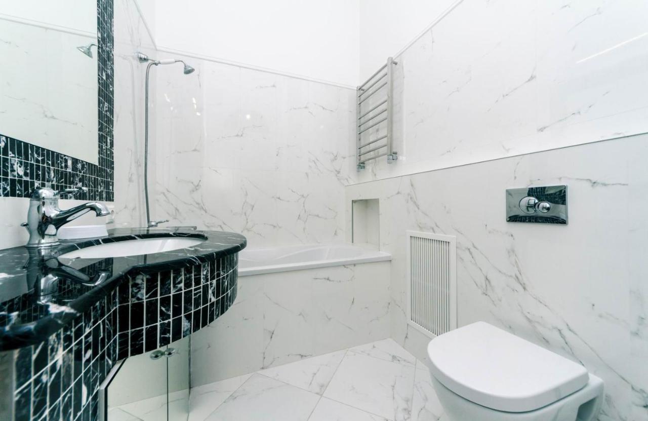 Vip Near Premier Palace & Arena City Kiev Ngoại thất bức ảnh